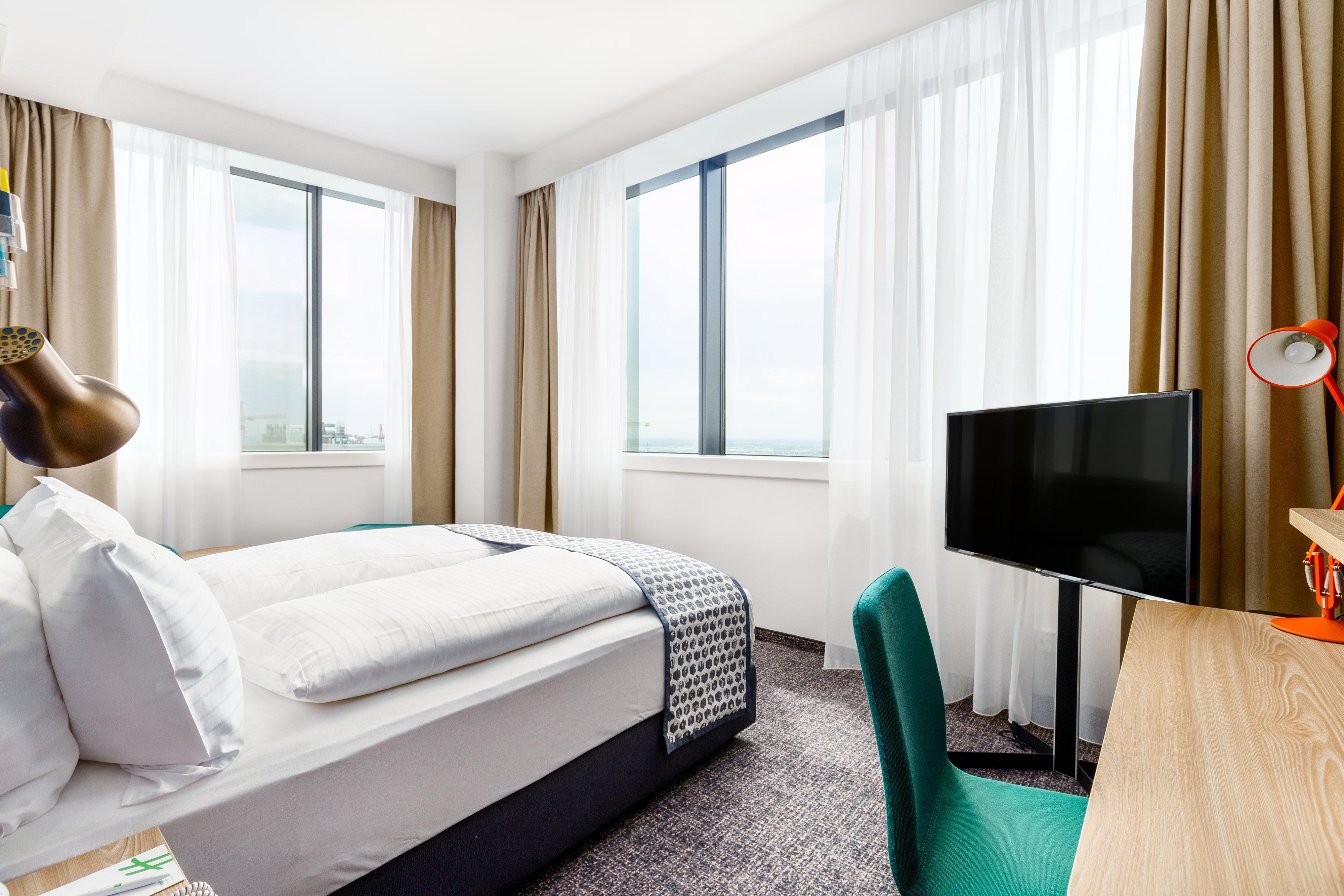 Holiday Inn - Vienna - South, An Ihg Hotel Экстерьер фото